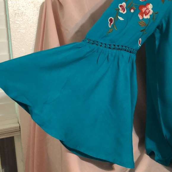 Umgee Top - Picture 3 of 6